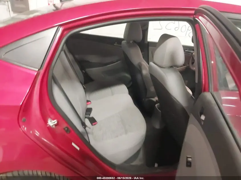 2016 HYUNDAI ACCENT SE