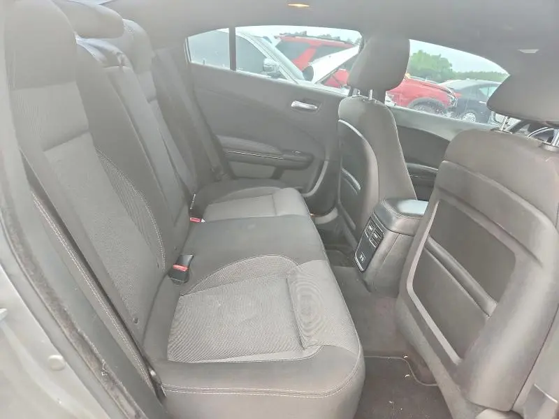2018 DODGE CHARGER SXT  