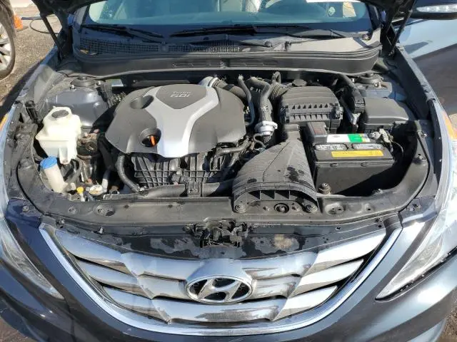 2013 HYUNDAI SONATA SE  
