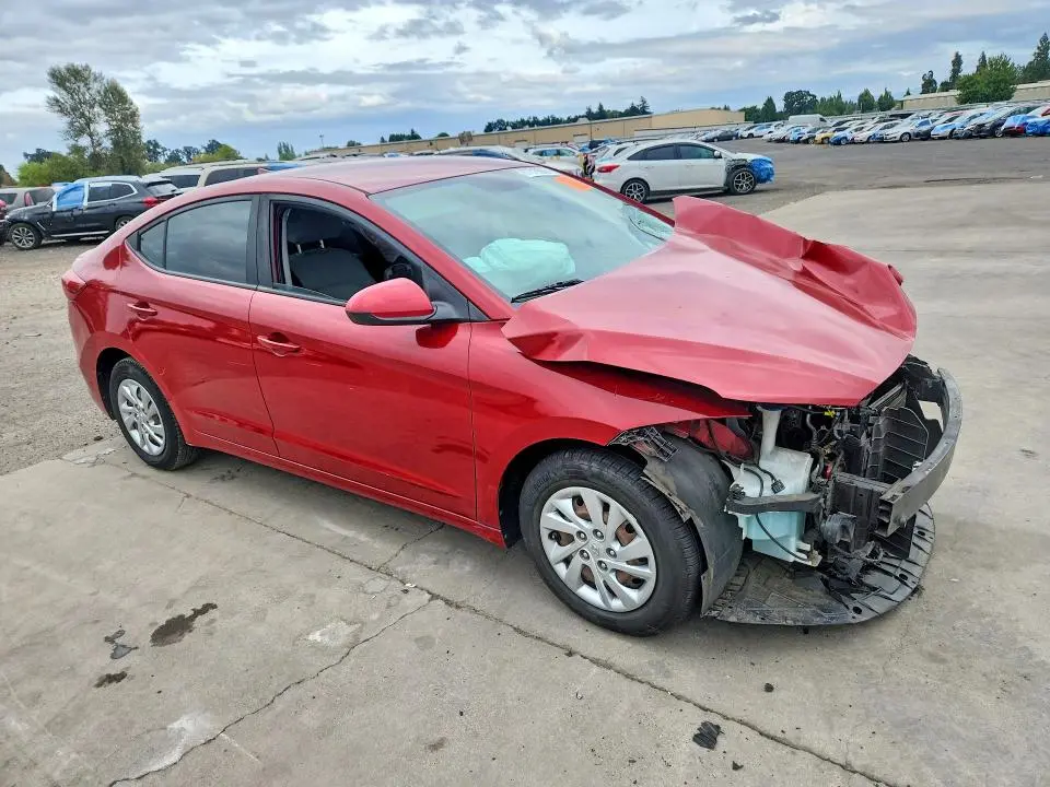2017 HYUNDAI ELANTRA SE  