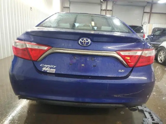 2015 TOYOTA CAMRY SE  