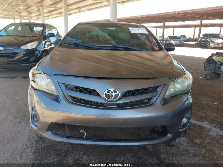2013 TOYOTA COROLLA S