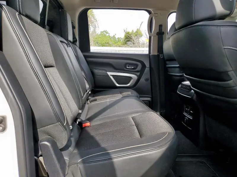 2016 NISSAN TITAN XD SL  