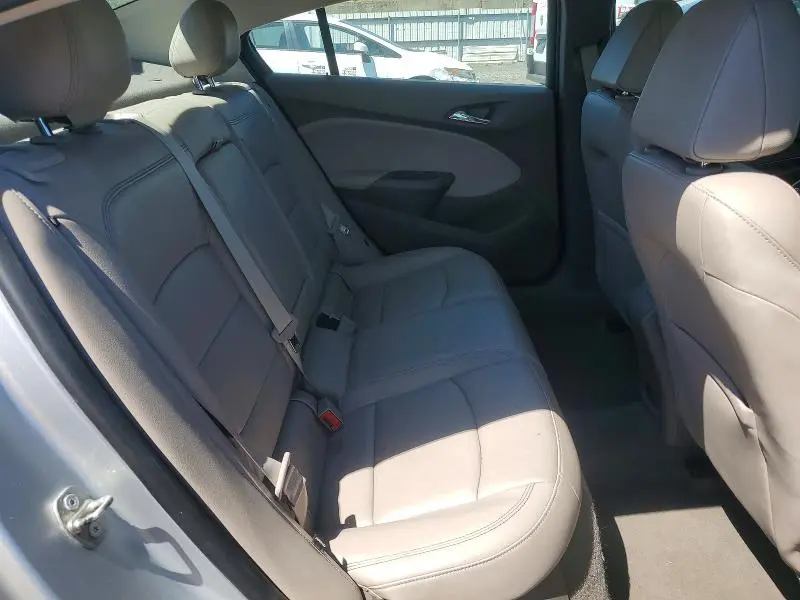 2017 CHEVROLET CRUZE PREMIER  