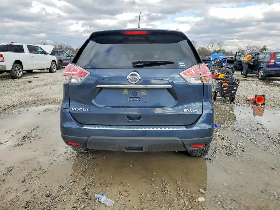 2015 NISSAN ROGUE SV  