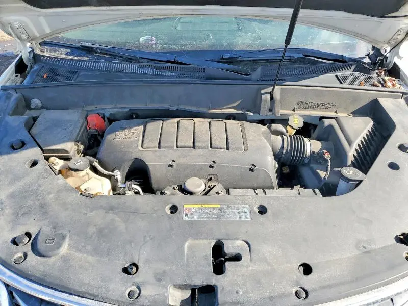 2013 CHEVROLET TRAVERSE LT  