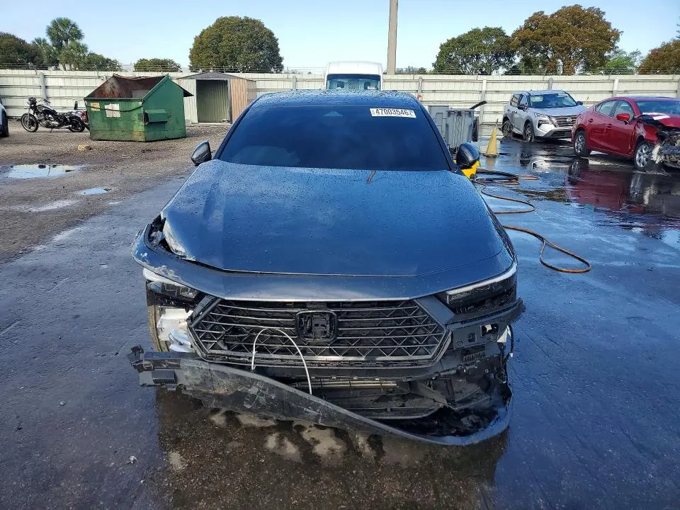 2025 HONDA ACCORD LX  