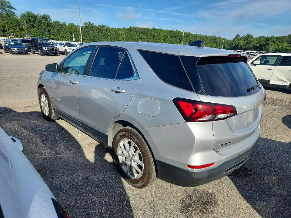 2022 CHEVROLET EQUINOX LT  