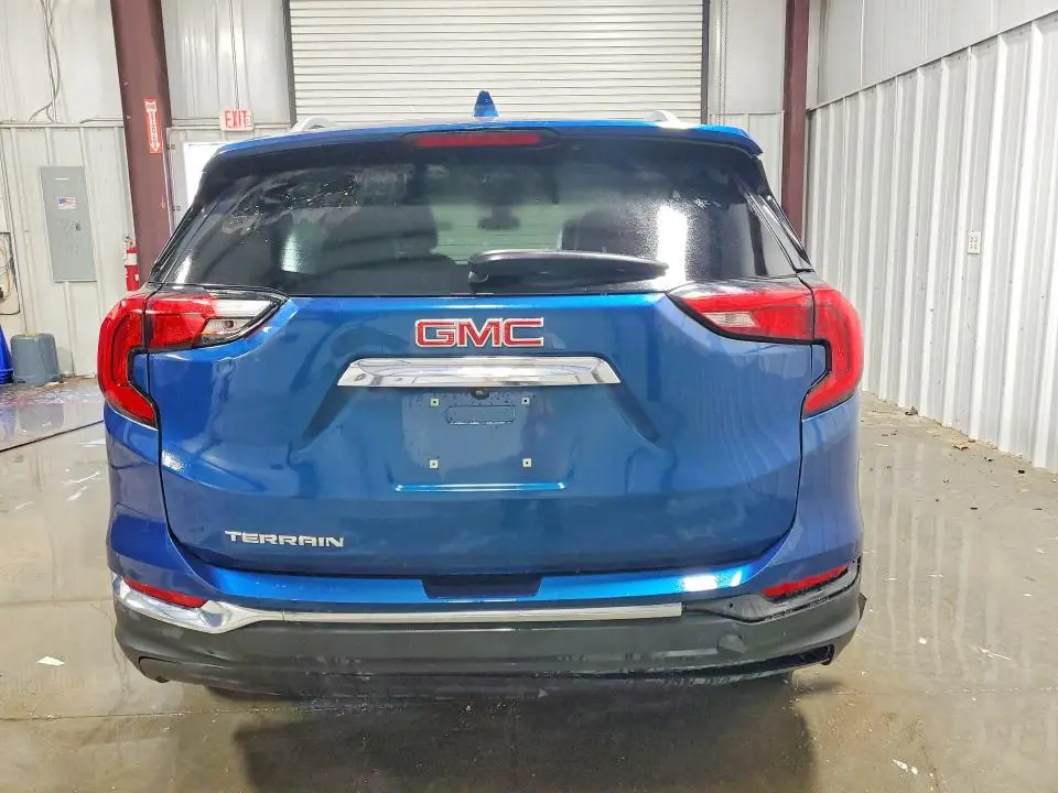 2021 GMC TERRAIN SLT  