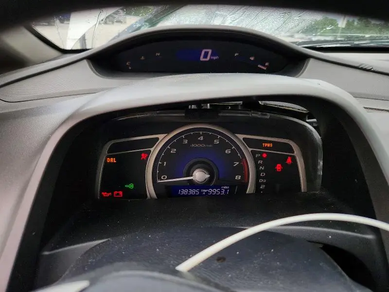 2011 HONDA CIVIC LX  