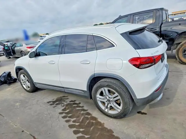 2021 MERCEDES-BENZ GLA 250  
