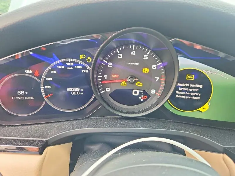 2019 PORSCHE CAYENNE   