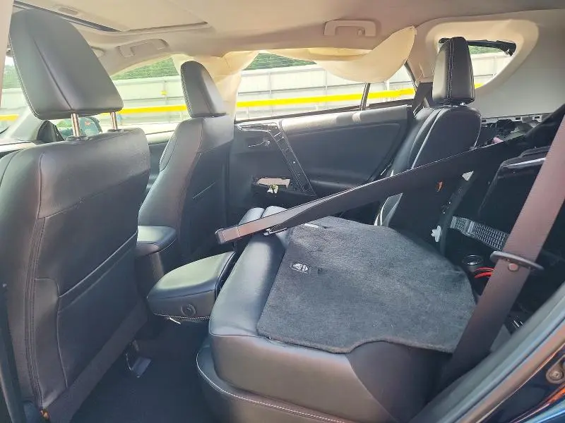 2017 TOYOTA RAV4 HV LIMITED  
