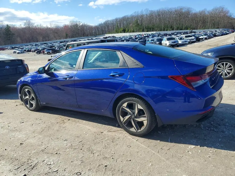 2023 HYUNDAI ELANTRA SEL  
