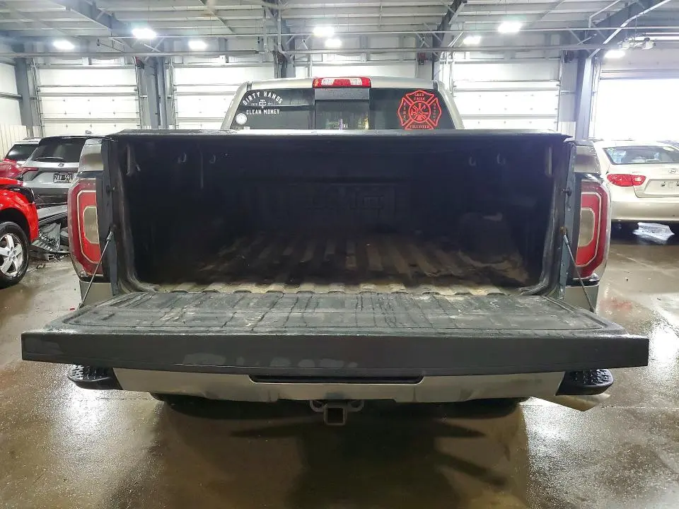 2017 GMC SIERRA K1500 SLT  