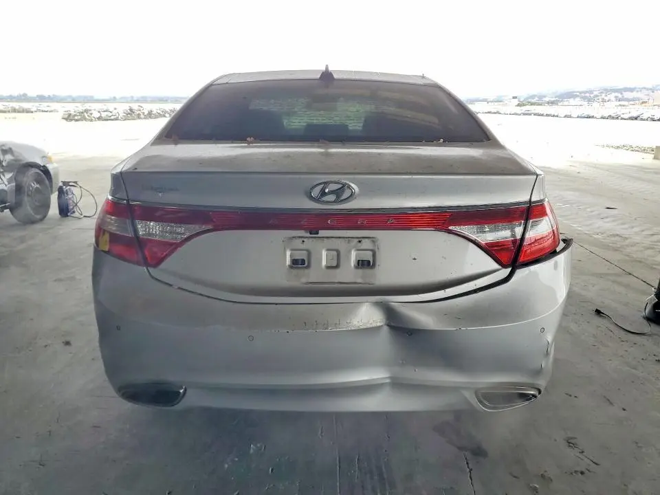 2013 HYUNDAI AZERA BASE  