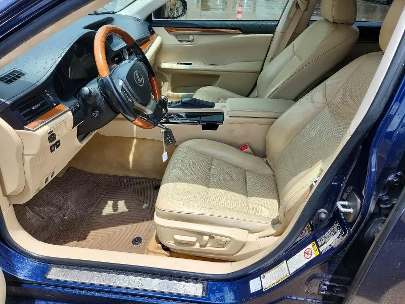 2013 LEXUS ES 300H  
