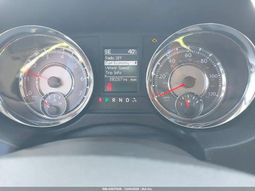 2011 CHRYSLER TOWN & COUNTRY TOURING-L