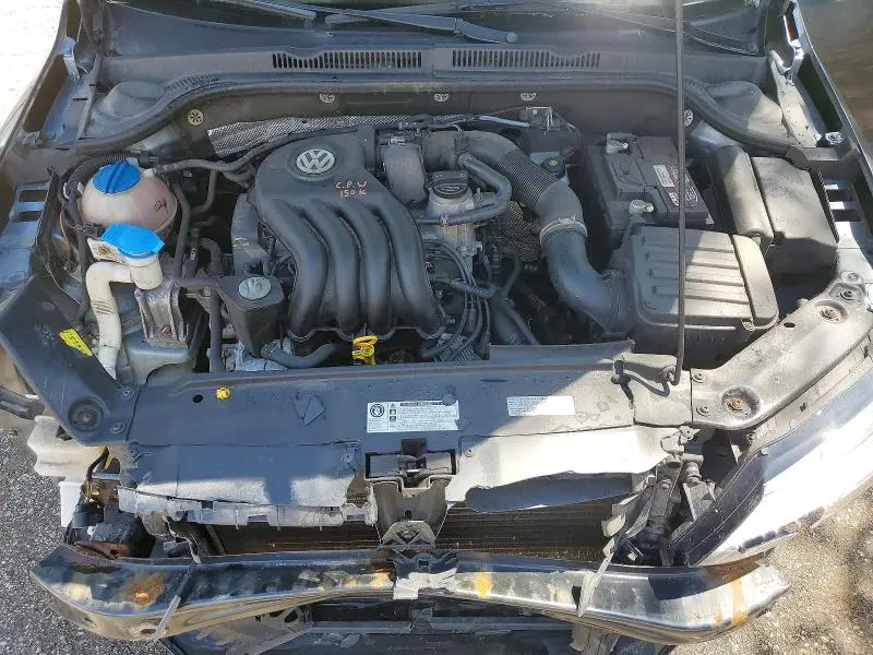 2015 VOLKSWAGEN JETTA BASE  