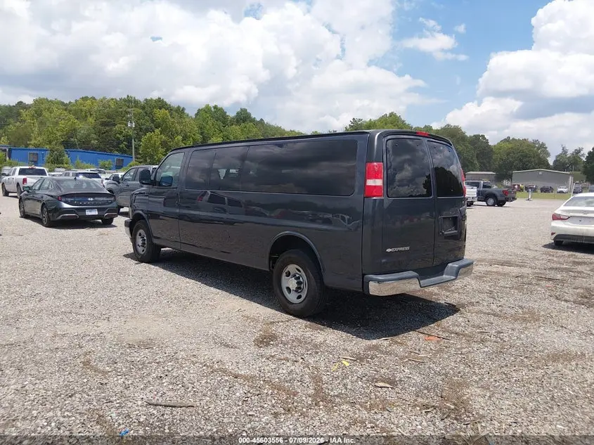 2017 CHEVROLET EXPRESS 3500 LT