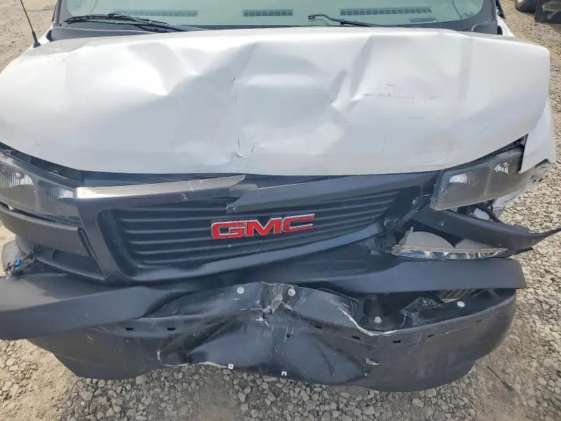 2023 GMC SAVANA G2500  