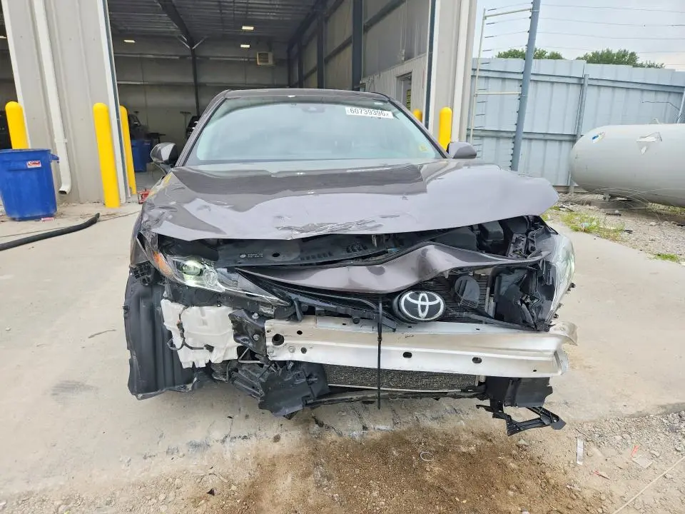 2021 TOYOTA CAMRY LE  