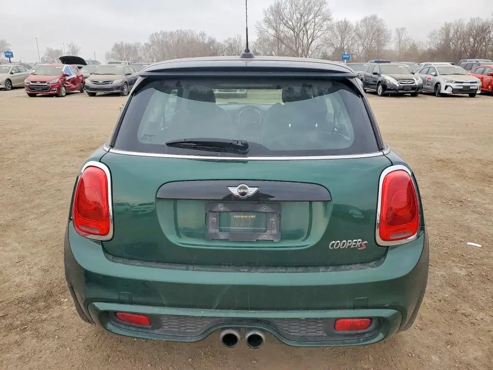 2015 MINI COOPER S  