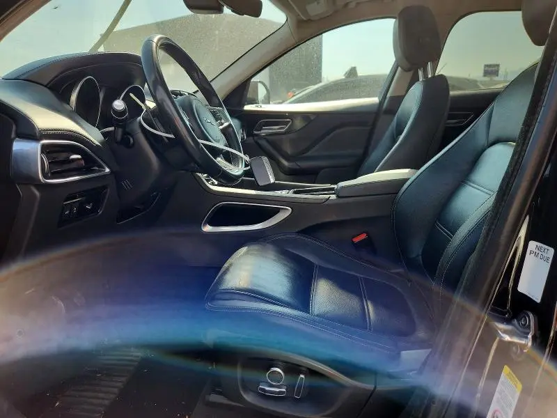 2020 JAGUAR F-PACE PRESTIGE  