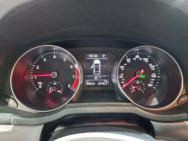 2018 VOLKSWAGEN PASSAT S  