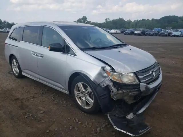 2011 HONDA ODYSSEY TOURING  