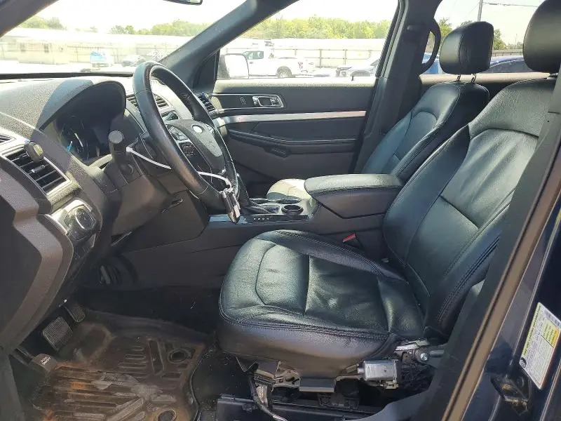 2017 FORD EXPLORER XLT  