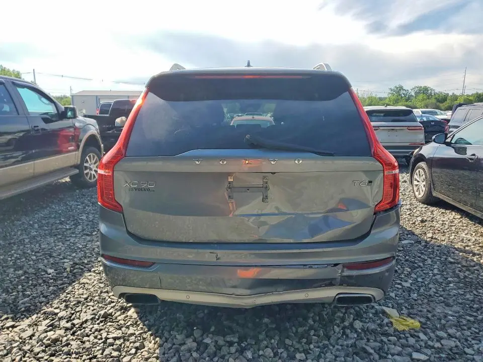 2016 VOLVO XC90 T6  