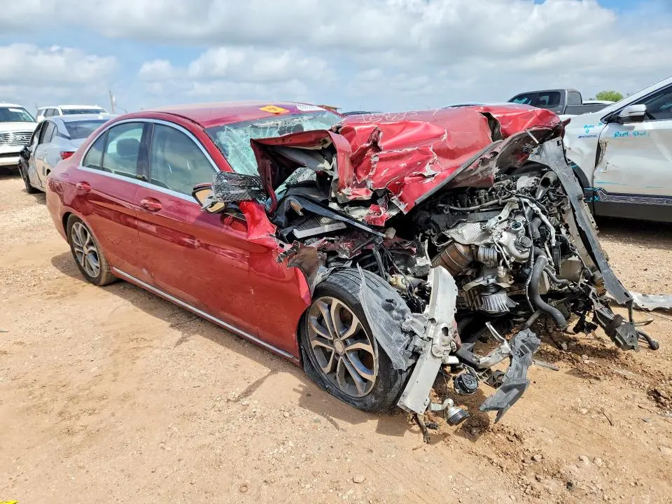 2016 MERCEDES-BENZ C 300  