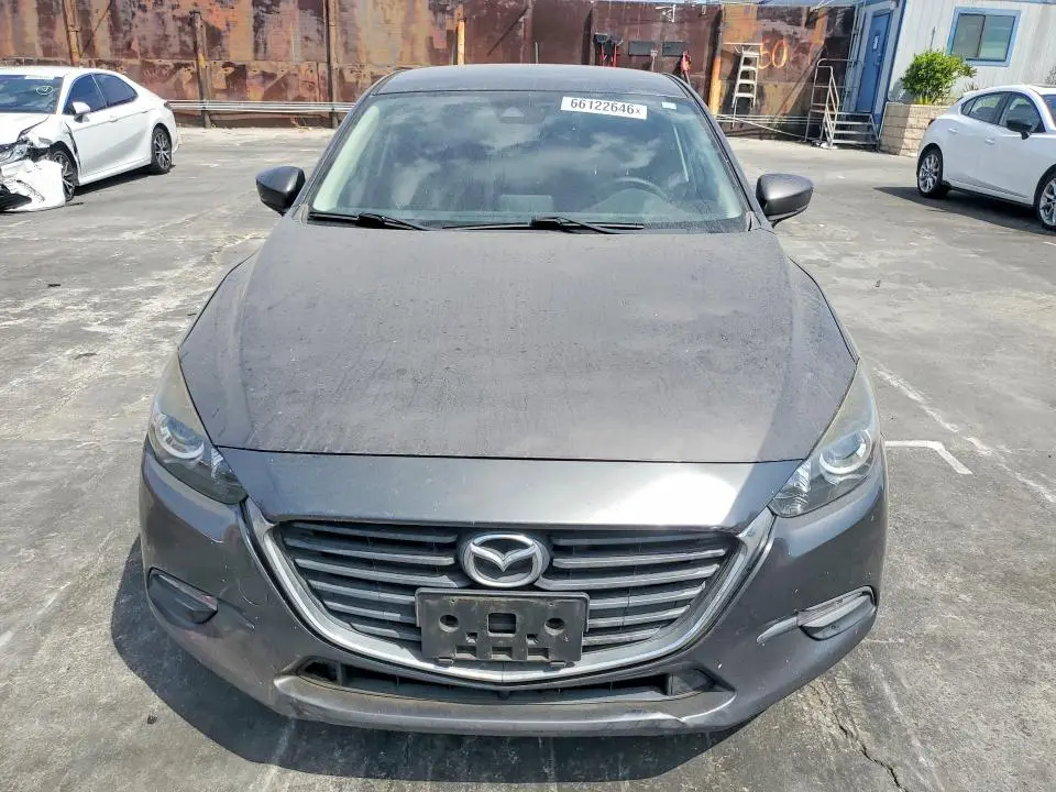 2018 MAZDA 3 TOURING  