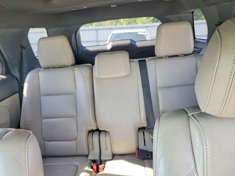 2012 FORD EXPLORER XLT  