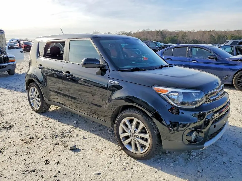 2017 KIA SOUL +  