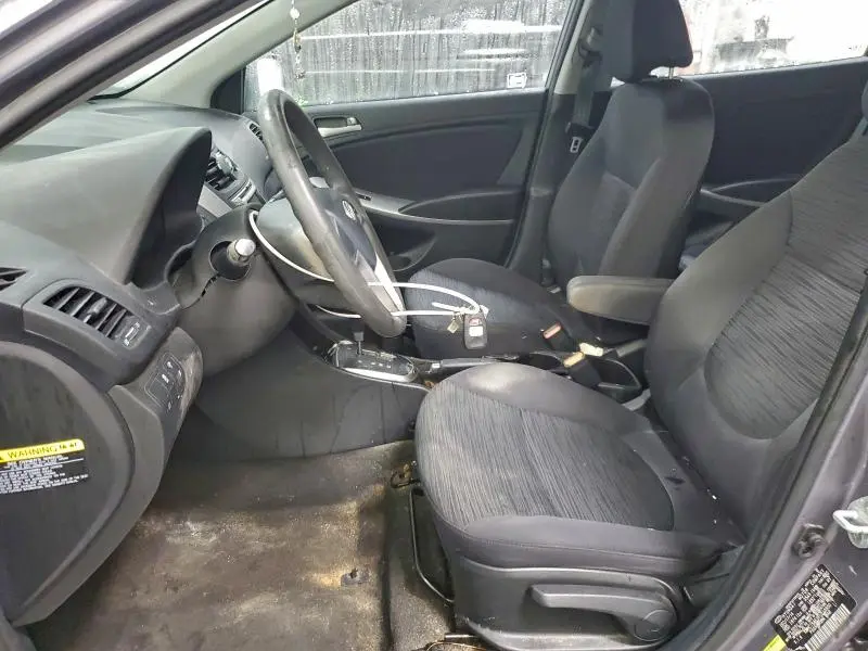 2015 HYUNDAI ACCENT GS  