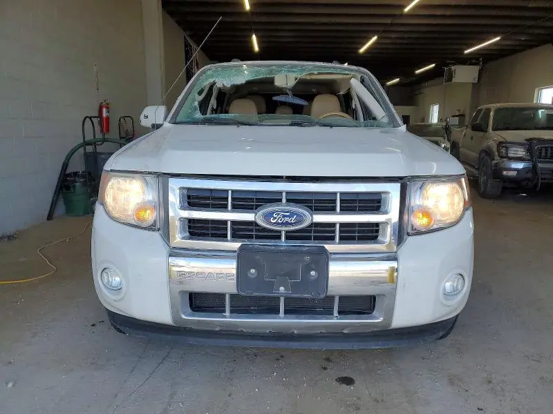 2011 FORD ESCAPE   