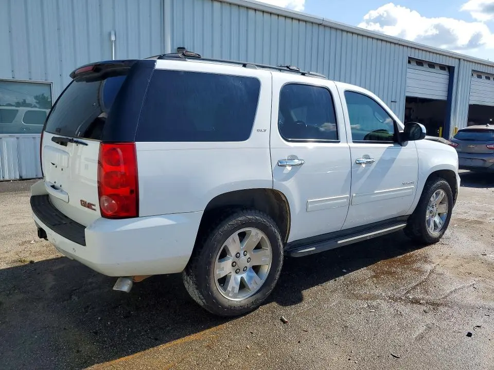 2013 GMC YUKON SLT  