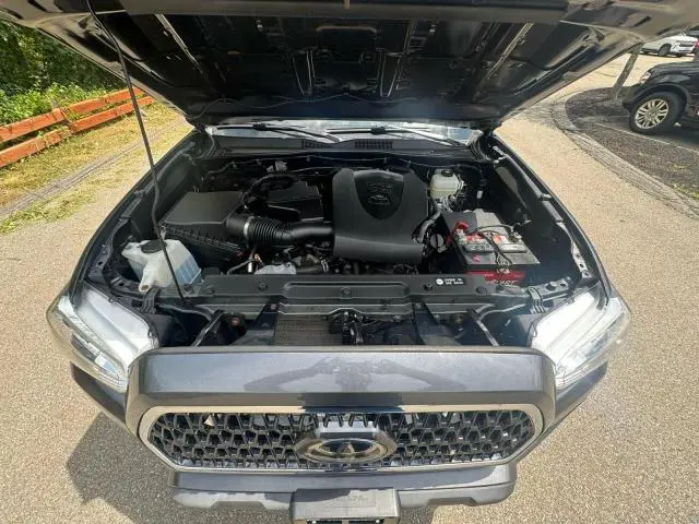2019 TOYOTA TACOMA DOUBLE CAB  