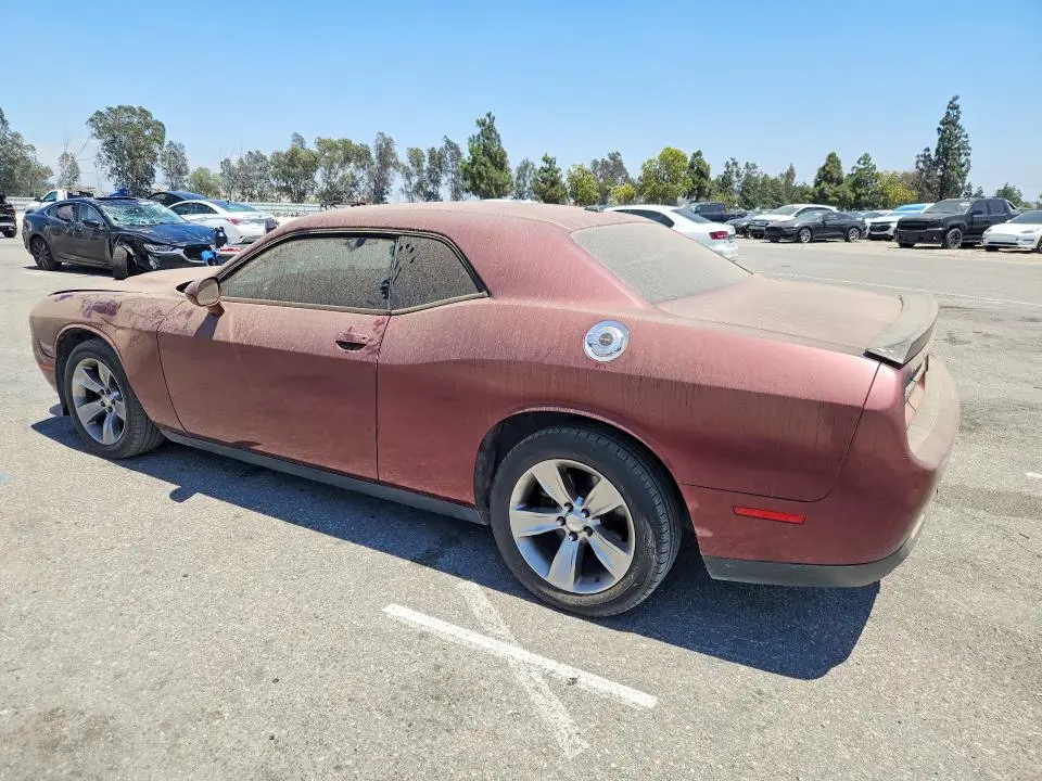 2015 DODGE CHALLENGER SXT  
