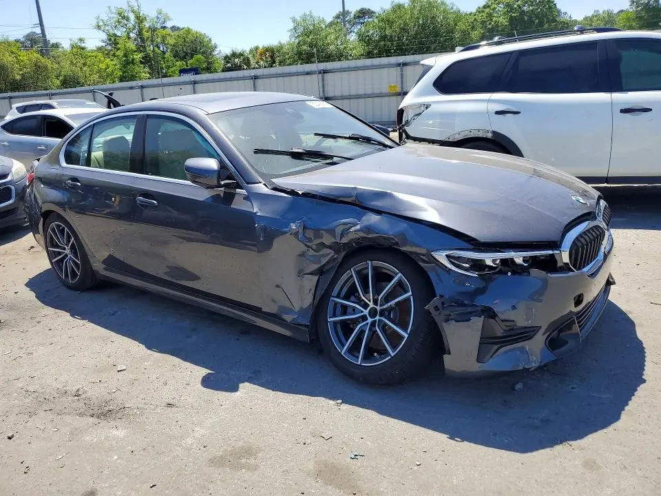2020 BMW 330I   