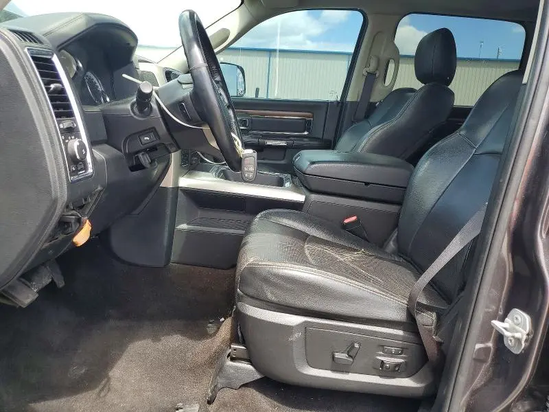 2016 RAM 1500 LARAMIE  