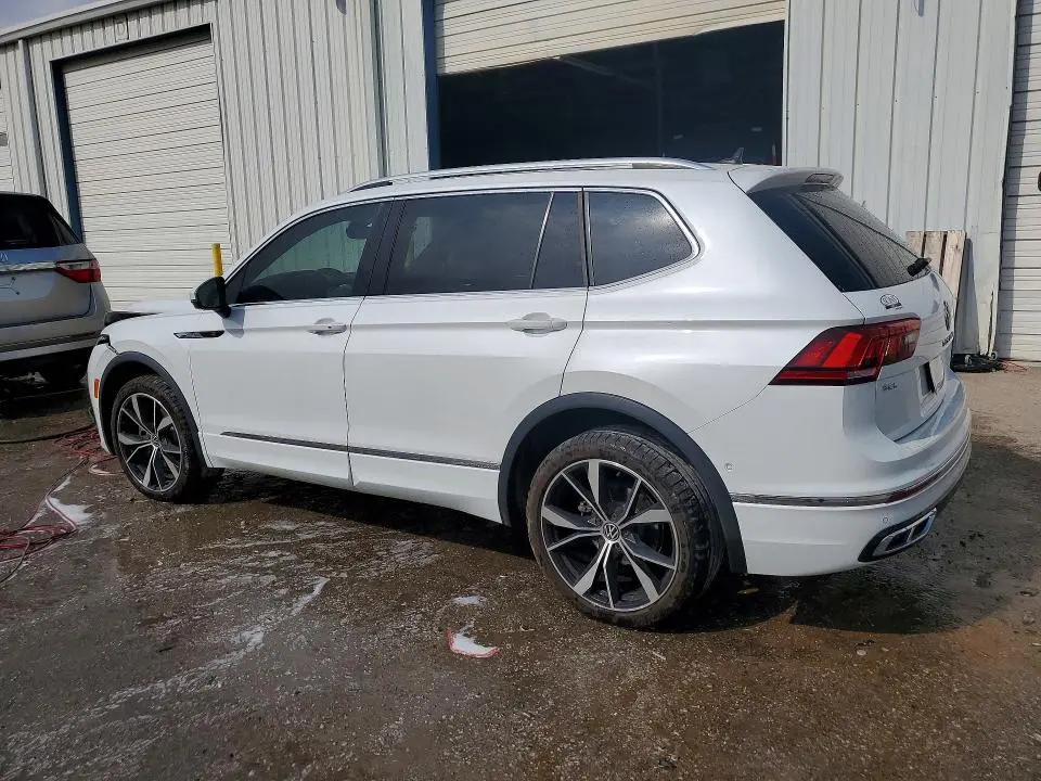 2022 VOLKSWAGEN TIGUAN SEL R-LINE  