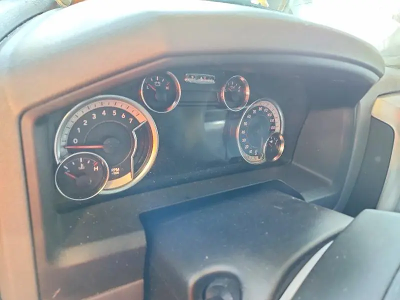 2017 RAM 1500 SLT  