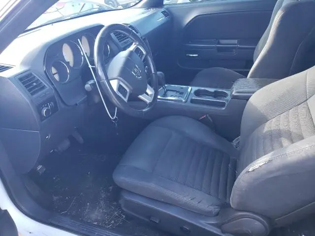 2013 DODGE CHALLENGER SXT  