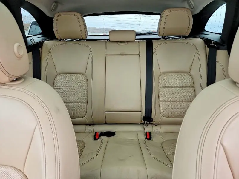 2017 JAGUAR F-PACE PRESTIGE  