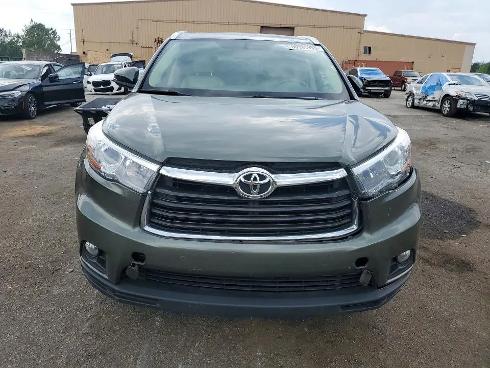 2015 TOYOTA HIGHLANDER XLE  