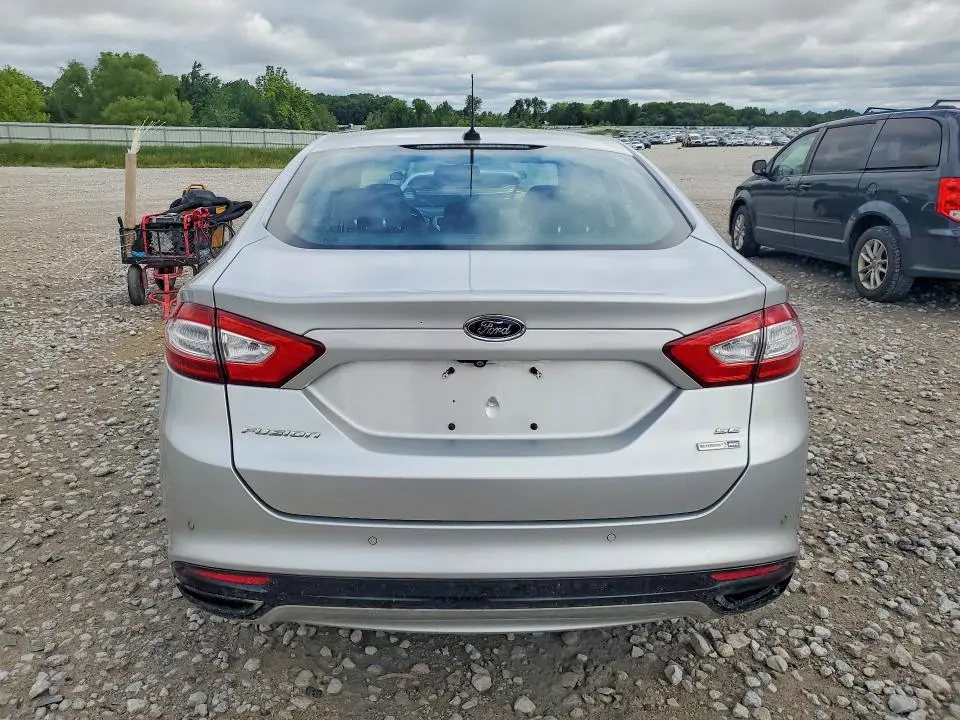 2014 FORD FUSION SE  