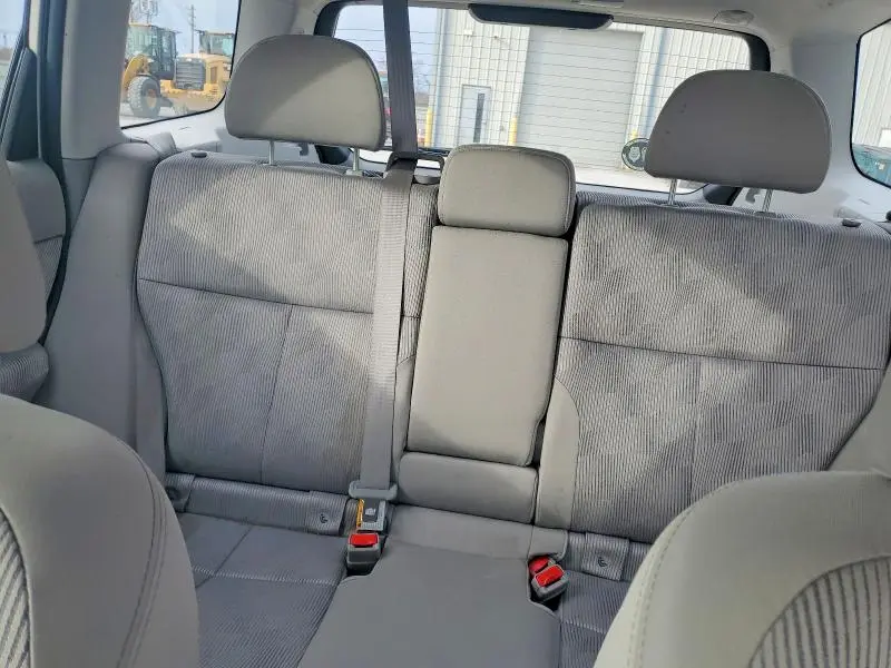 2010 SUBARU FORESTER XS  